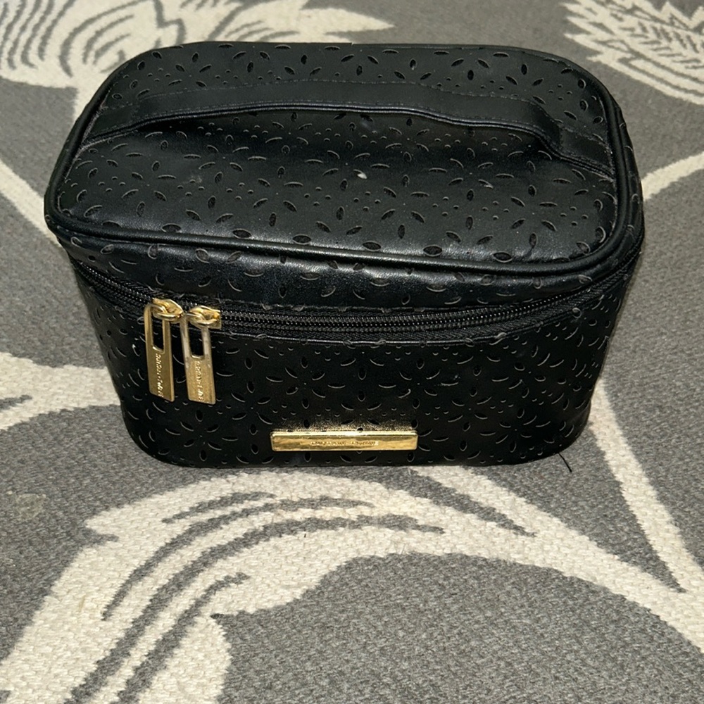 Tartan and twine cosmetics bag.